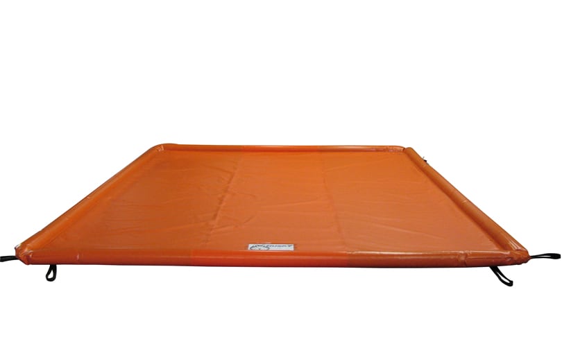 Small continuous air berm
